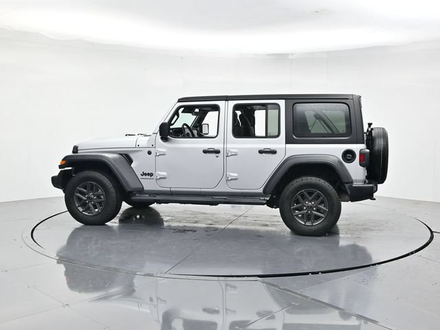 Used 2024 Jeep Wrangler Unlimited Sport AWD/4WD image 7