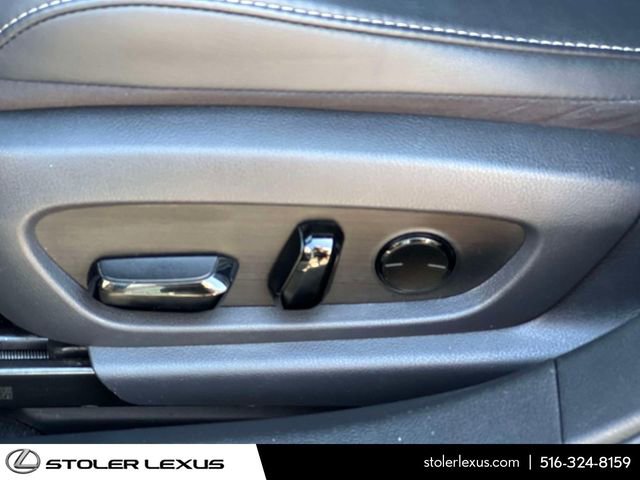 Used 2019 Lexus ES 350 F Sport w/ Accessory Package image 16