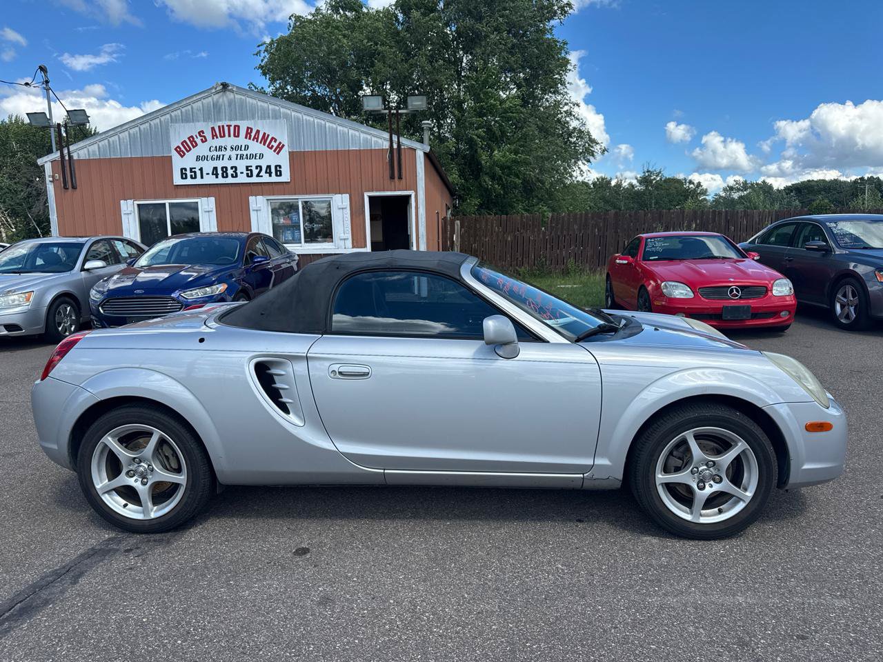 Used 2003 Toyota MR2 RWD image 4