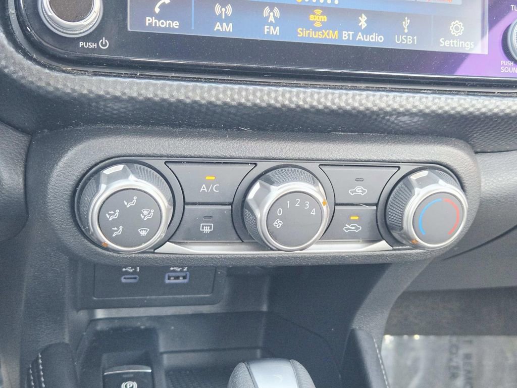 Used 2024 Nissan Kicks SV image 26