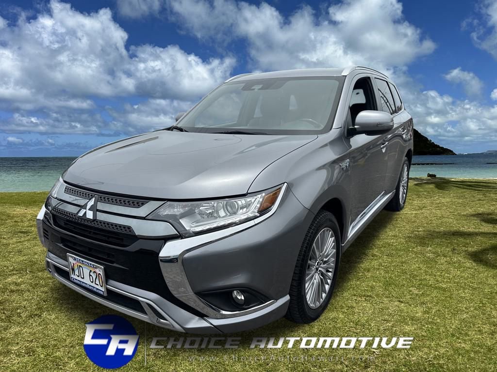 Used 2022 Mitsubishi Outlander SEL image 1
