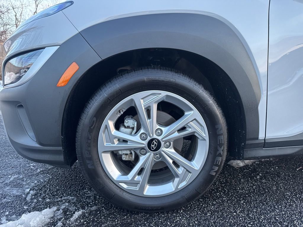 Used 2023 Hyundai Kona SEL w/ Cargo Package image 12