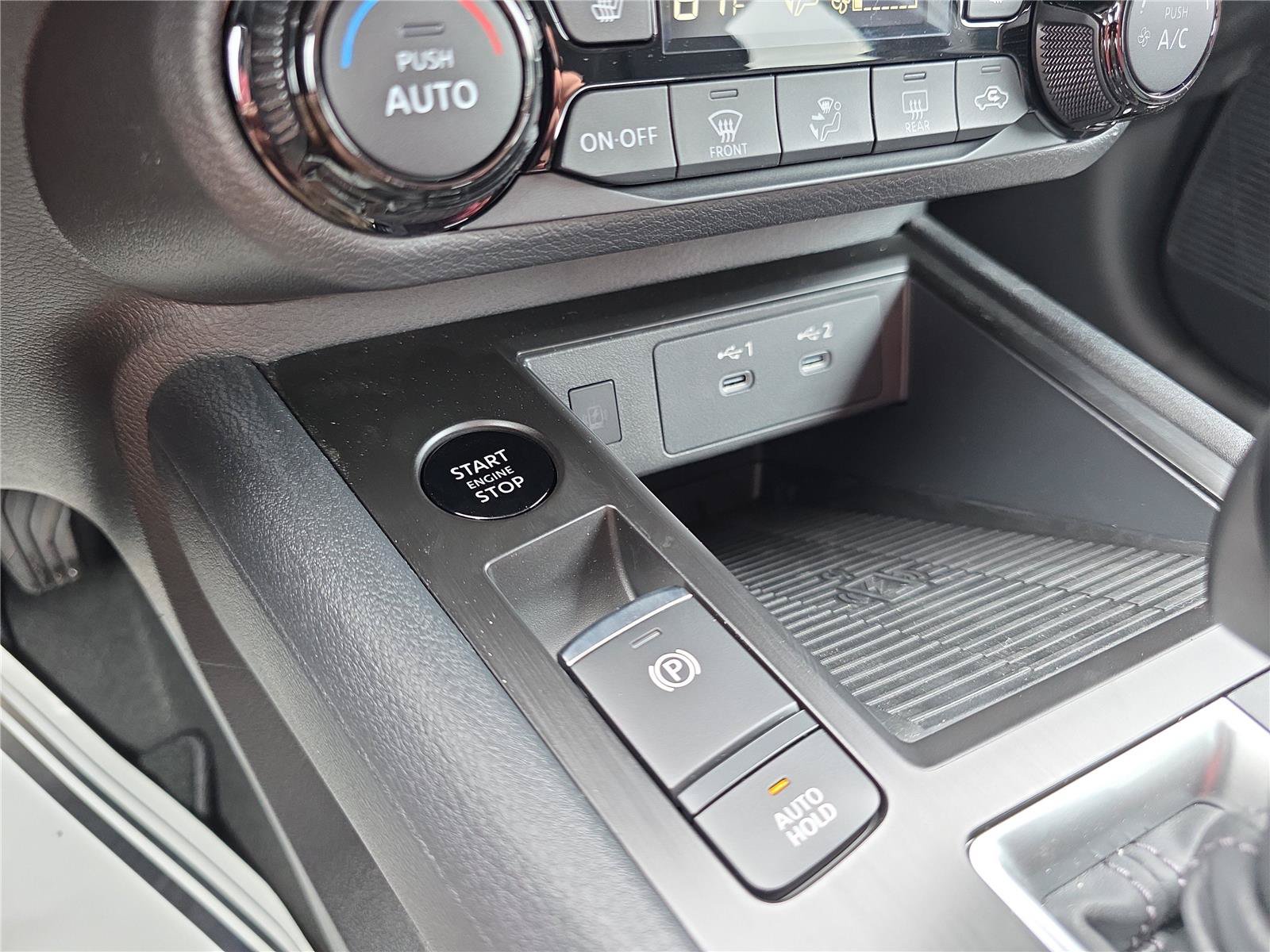 New 2026 Nissan Kicks SV w/ SV Premium Package FWD image 21