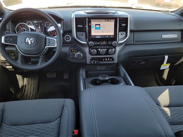 New 2026 RAM 1500 4x4 Crew Cab image 9