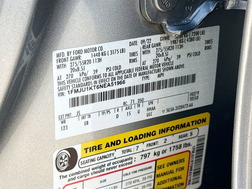 Used 2022 Ford Expedition Limited image 35