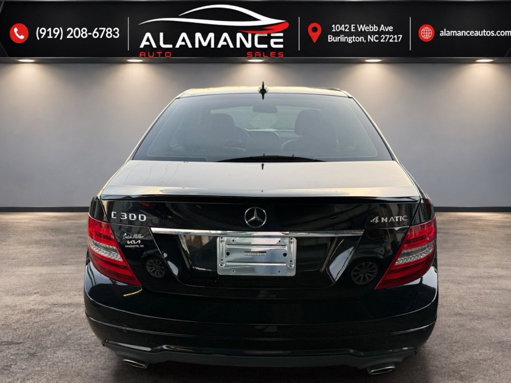 Used 2012 Mercedes-Benz C 300 4MATIC Sedan image 6
