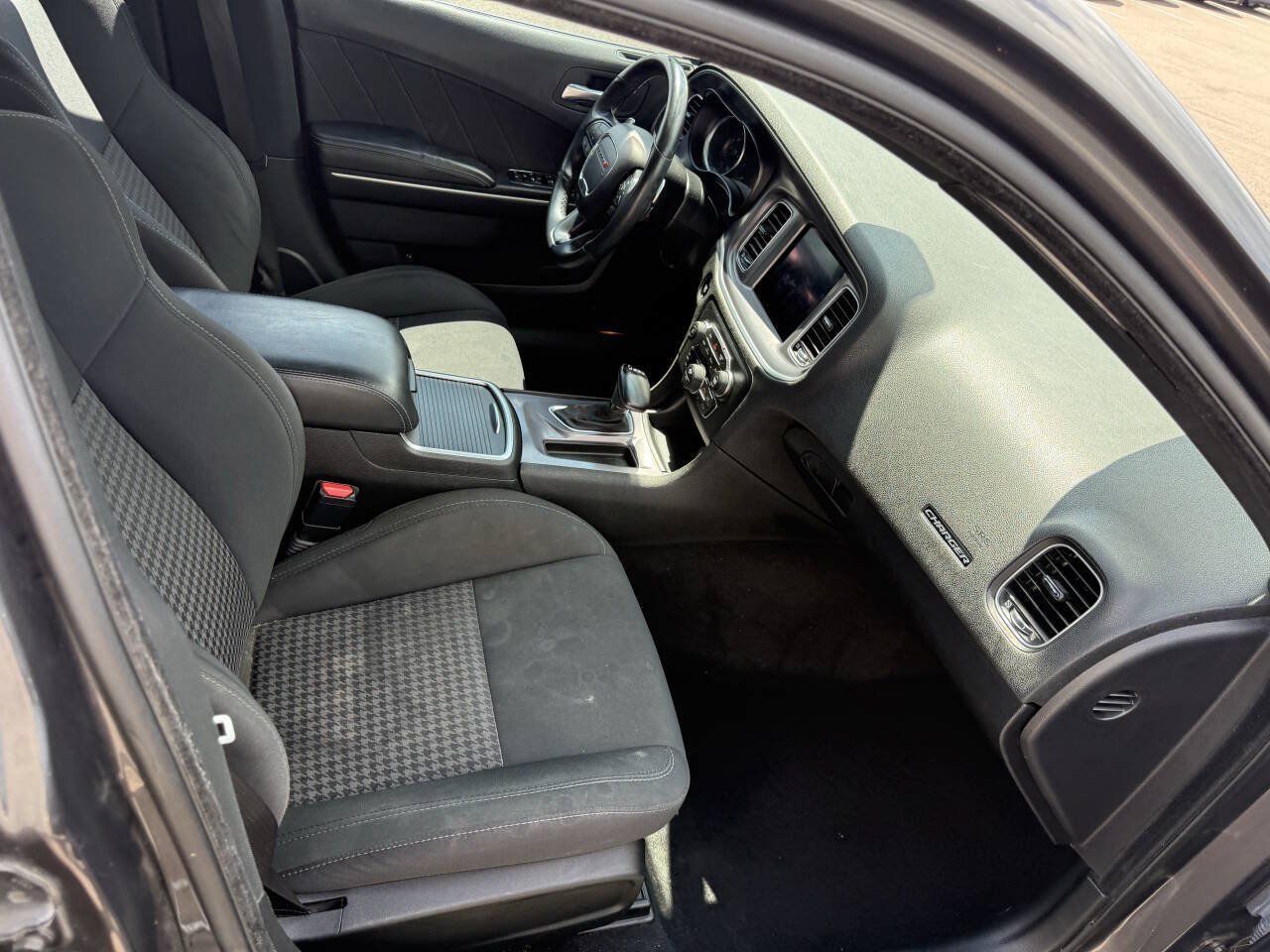 Used 2019 Dodge Charger GT RWD image 14
