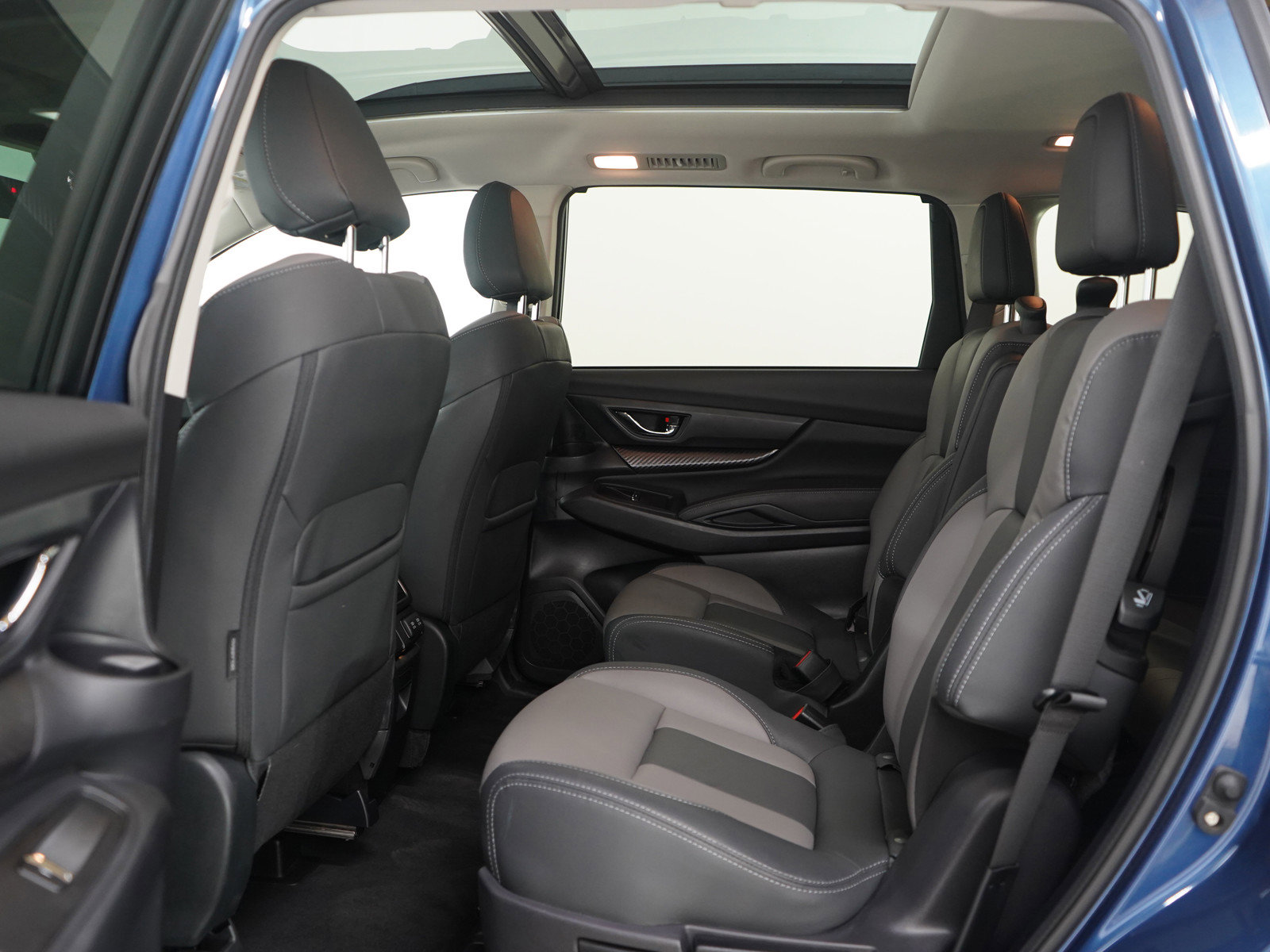 Used 2022 Subaru Ascent Onyx Edition image 19