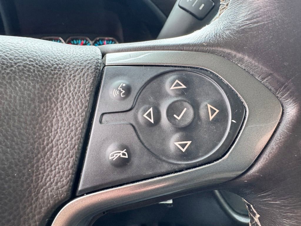 Used 2018 Chevrolet Silverado 1500 LT w/ All Star Edition AWD/4WD image 28