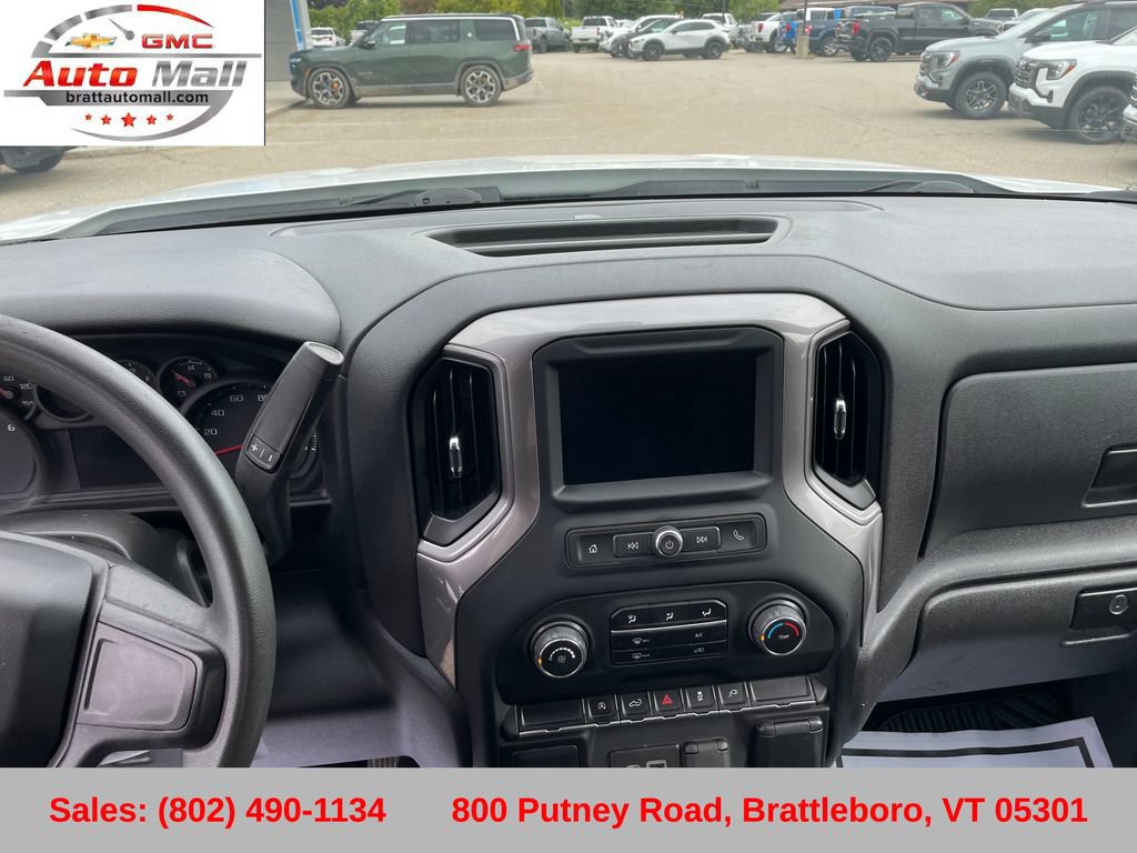 Used 2022 Chevrolet Silverado 1500 Custom w/ LPO, Dark Essentials Package AWD/4WD image 14
