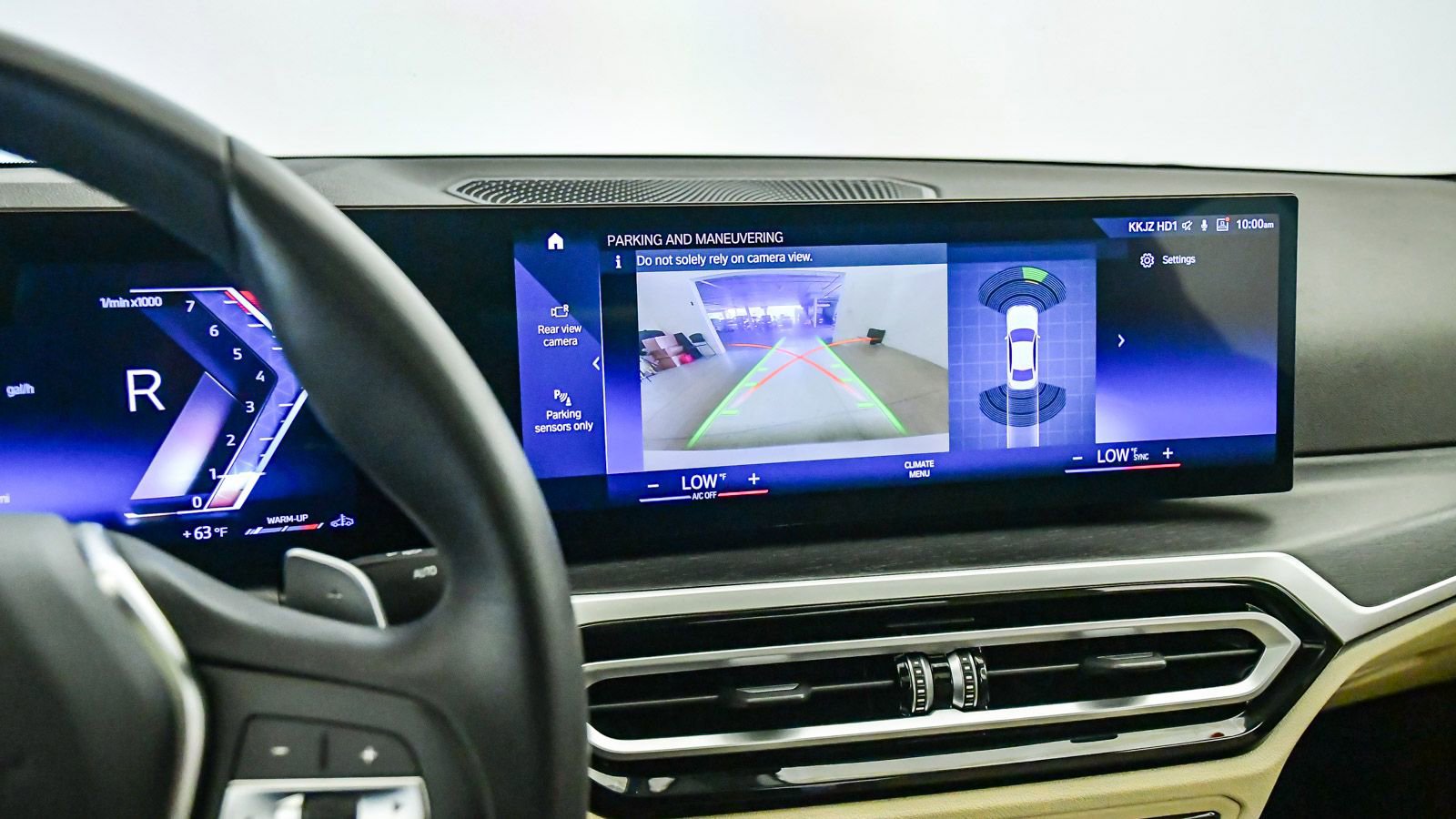 Used 2023 BMW 330i Sedan w/ Driving Assistance Package image 21