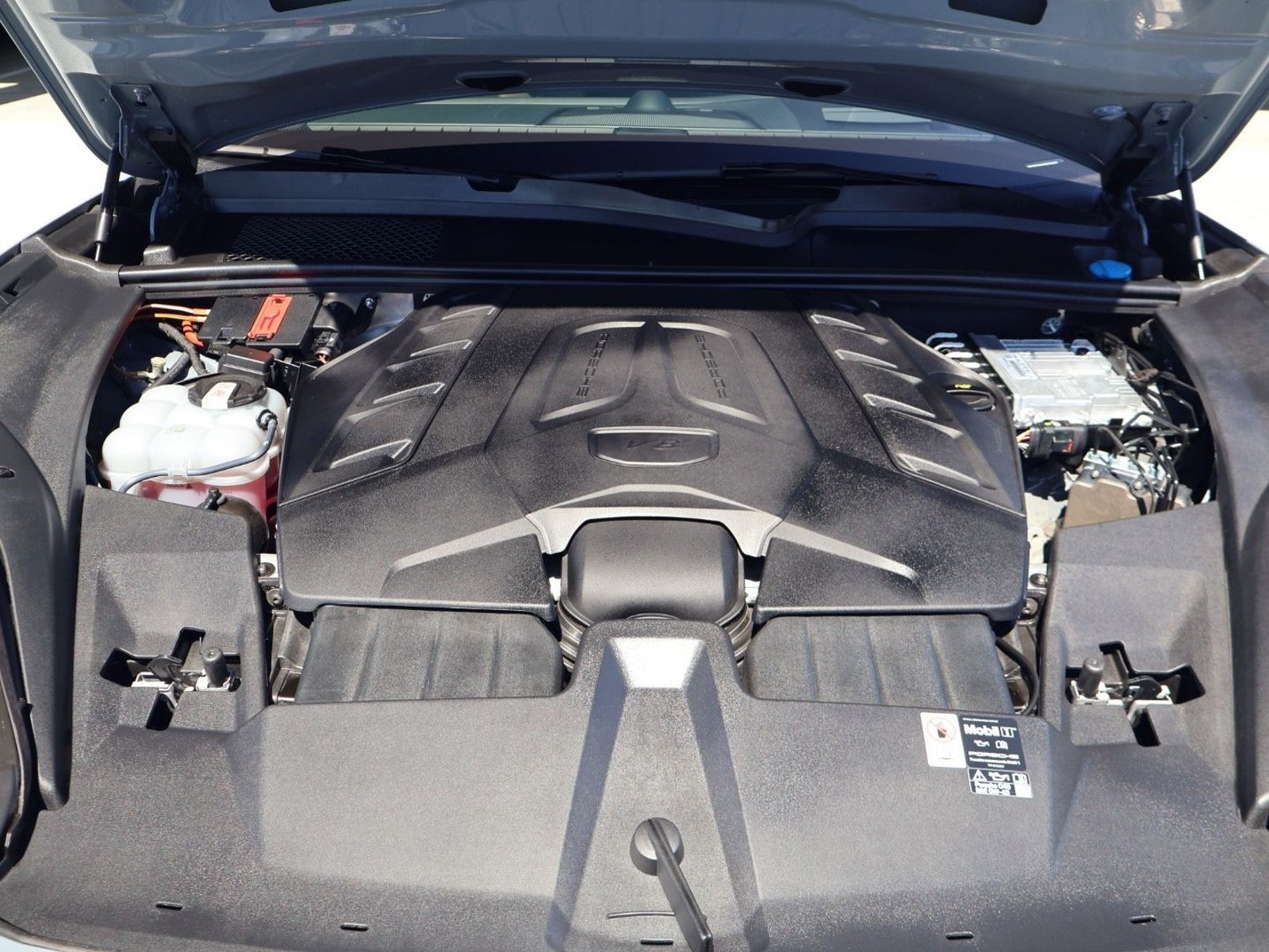 Certified 2026 Porsche Cayenne Turbo GT AWD/4WD image 25