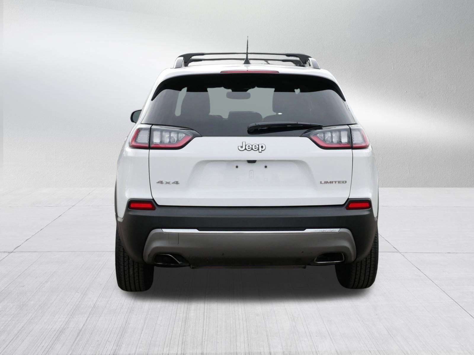 Used 2022 Jeep Cherokee Limited image 6