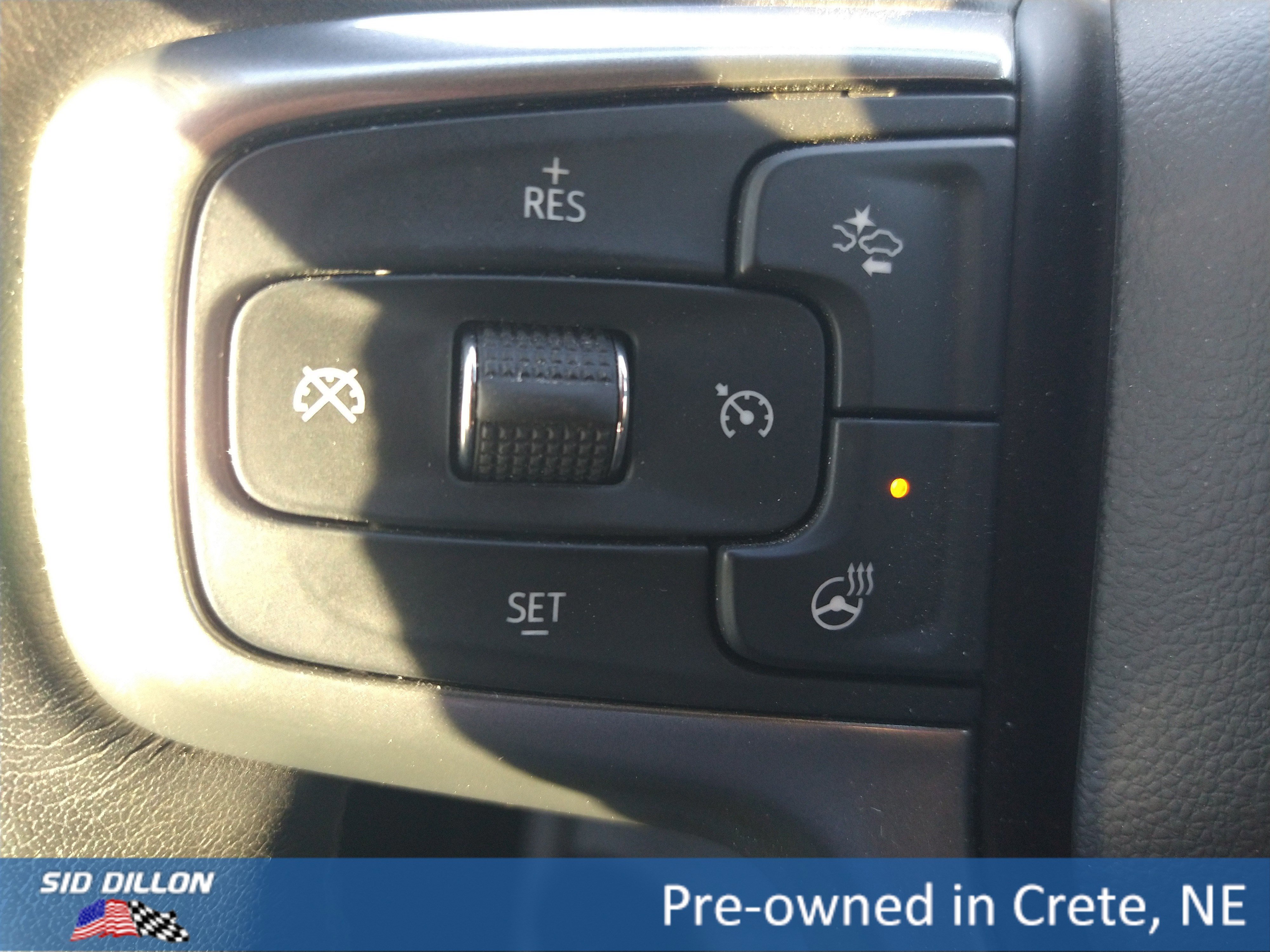 Used 2020 Chevrolet Silverado 2500 LTZ w/ LTZ Premium Package image 11