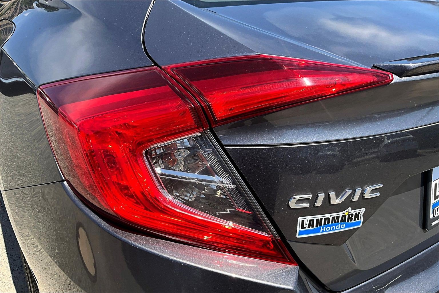 Used 2018 Honda Civic EX-T image 31