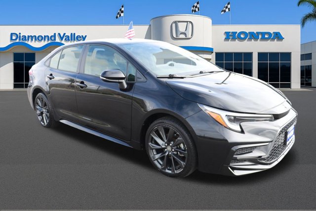 Used 2024 Toyota Corolla SE w/ SE Premium Package