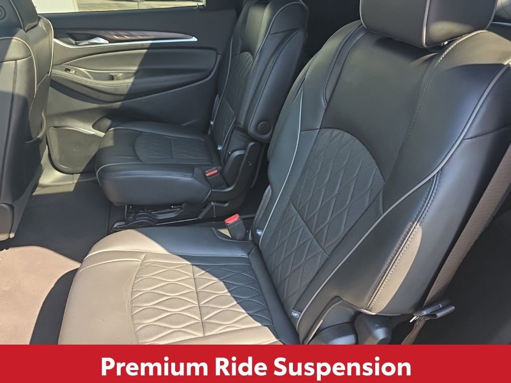 Used 2024 Buick Enclave Avenir w/ Avenir Technology Package image 19