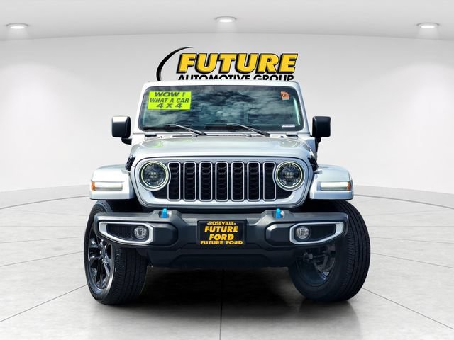 Used 2024 Jeep Wrangler Unlimited Sahara AWD/4WD image 2