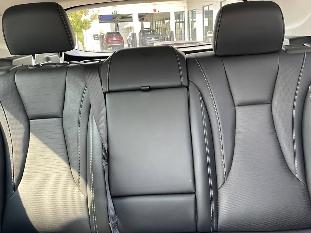 Used 2024 Buick Envision Preferred AWD/4WD image 23