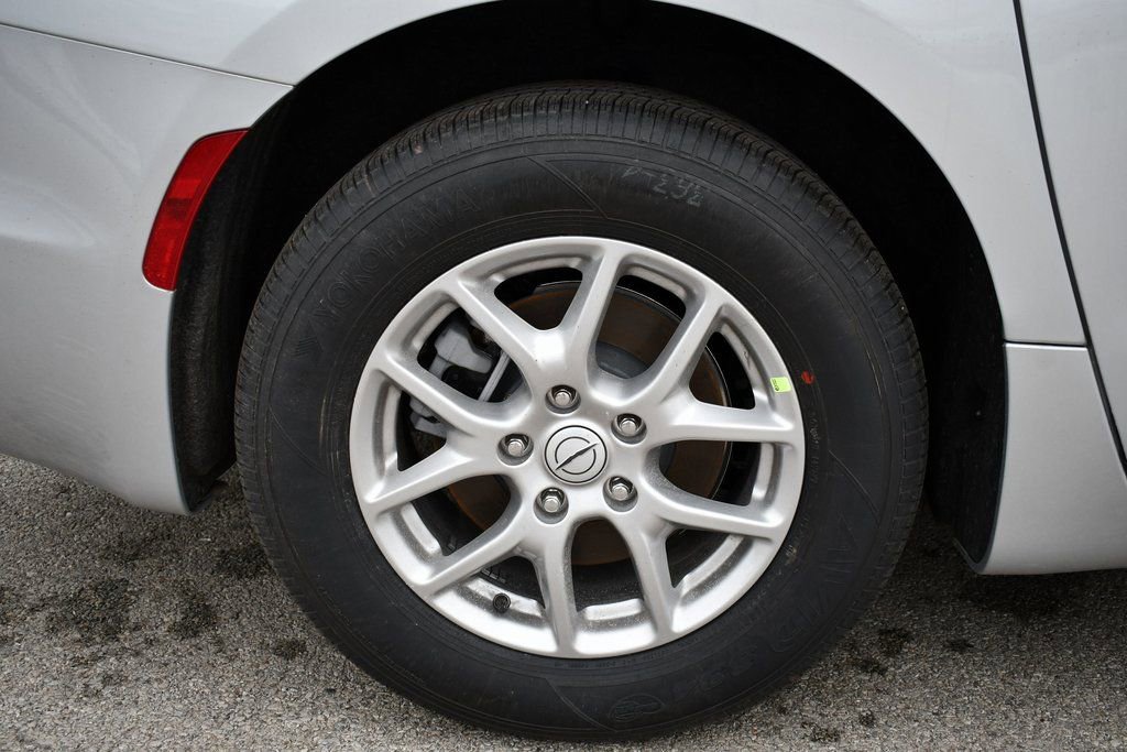 New 2026 Chrysler Voyager LX image 8
