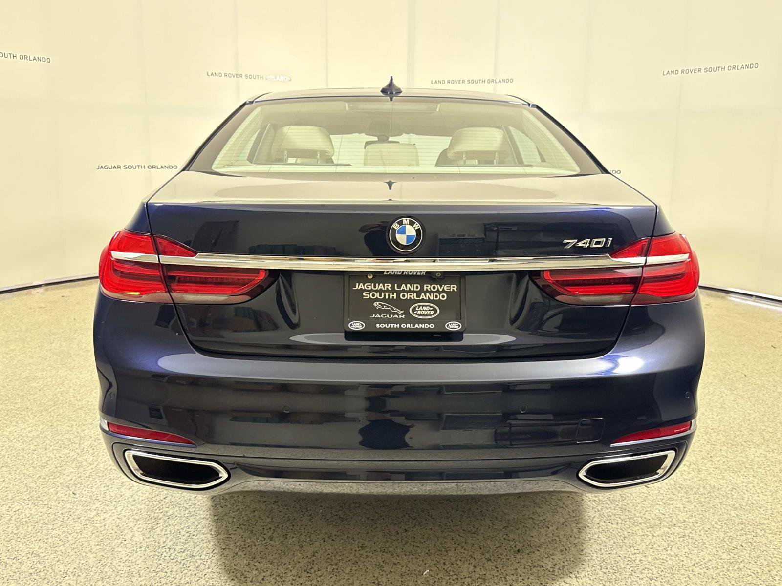 Used 2016 BMW 740i RWD image 4