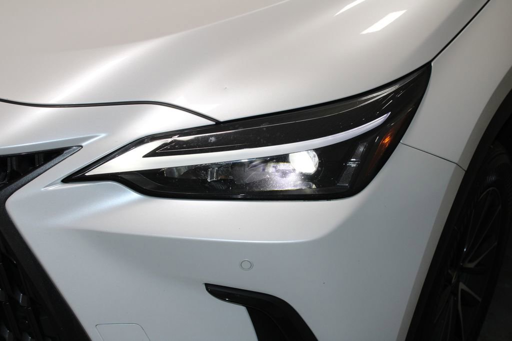 Used 2024 Lexus NX 350h AWD image 56
