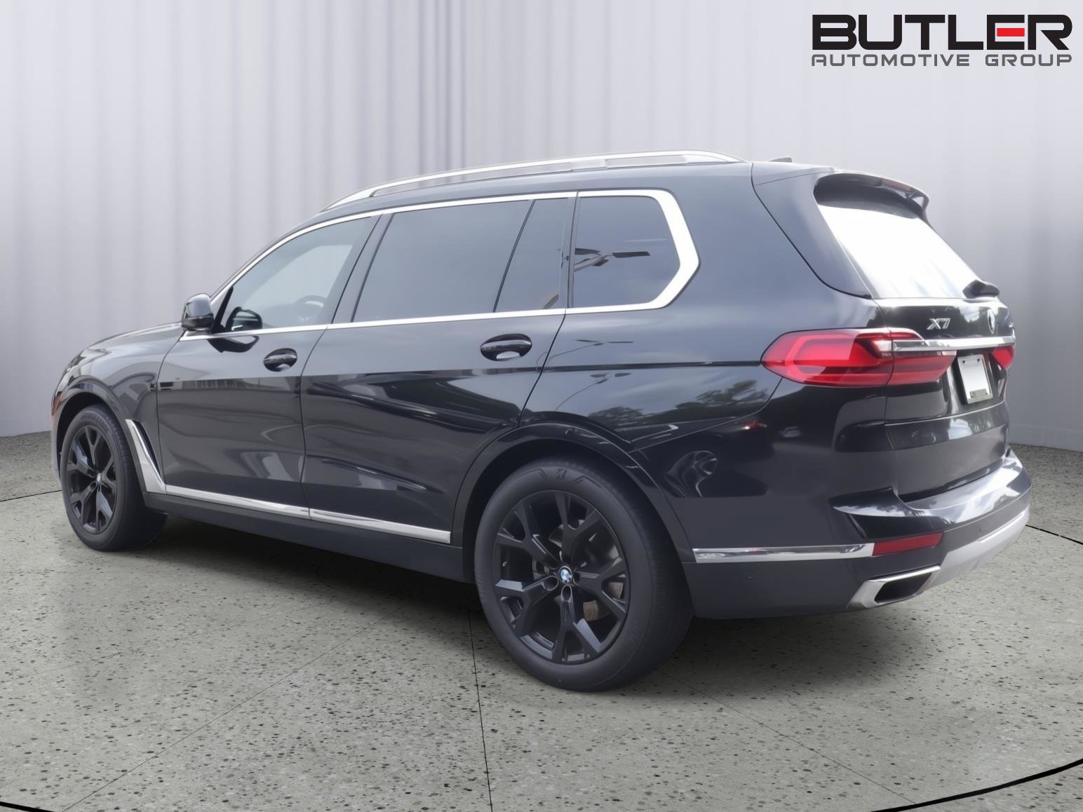Used 2022 BMW X7 xDrive40i w/ Premium Package AWD/4WD image 4