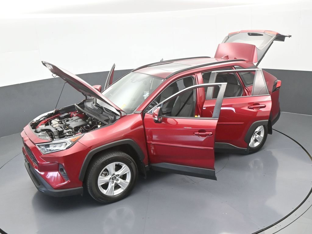 Used 2020 Toyota RAV4 XLE w/ Convenience Package image 60