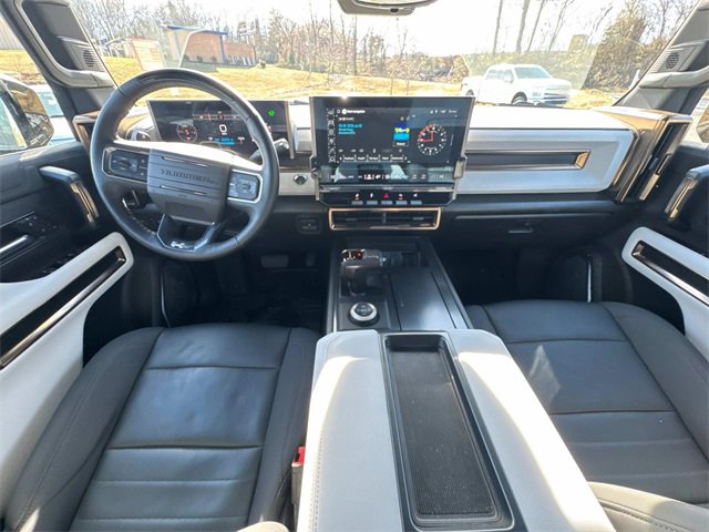 Used 2024 GMC Hummer EV 2X image 12