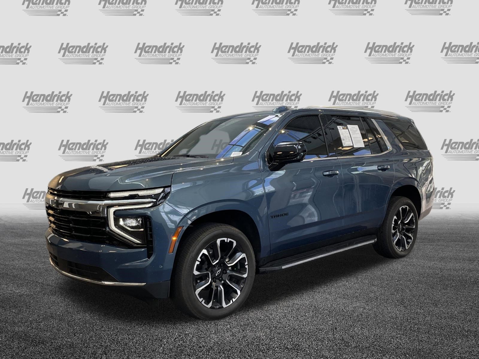 Used 2025 Chevrolet Tahoe LS w/ LPO, Dark Essentials Package RWD image 6