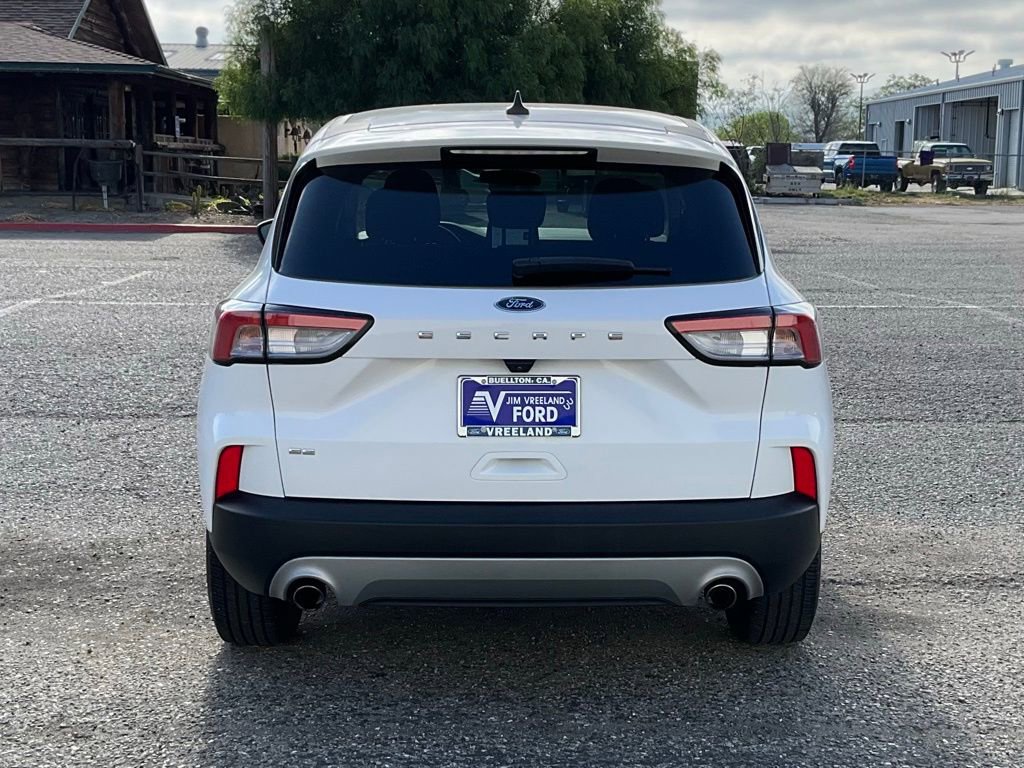 Used 2021 Ford Escape SE image 5
