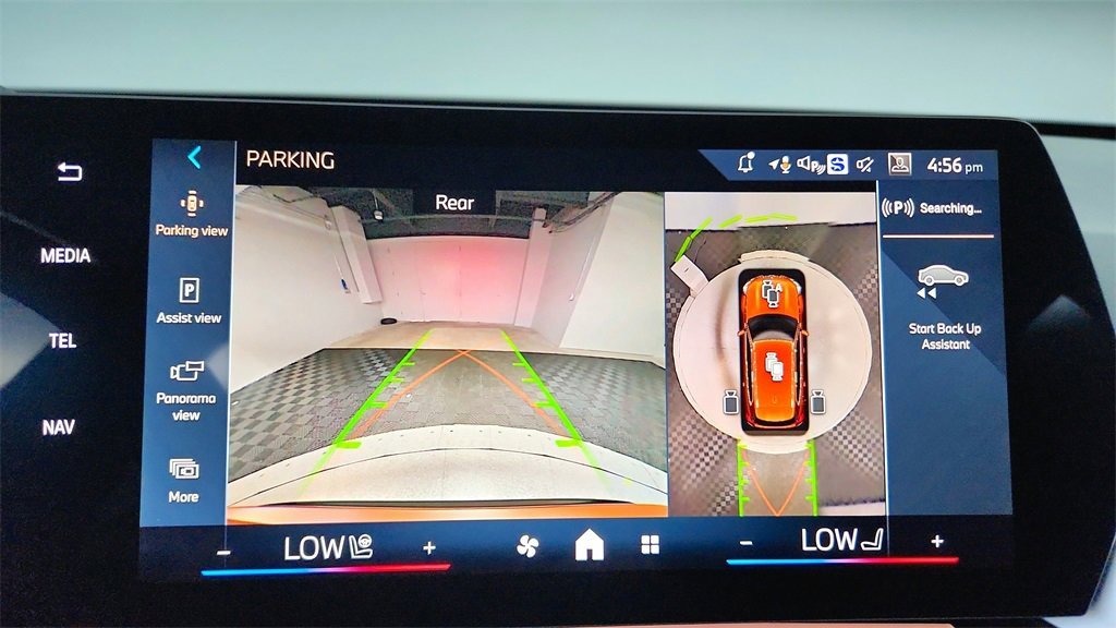 Used 2025 BMW X1 xDrive28i w/ Technology Package image 38