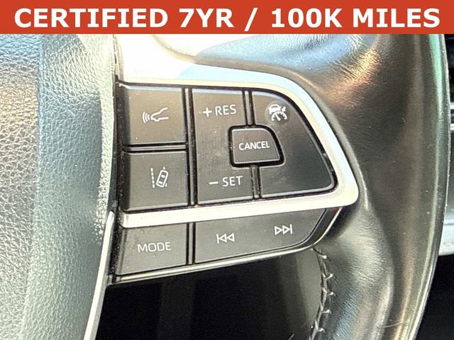 Used 2024 Toyota Highlander LE FWD image 23