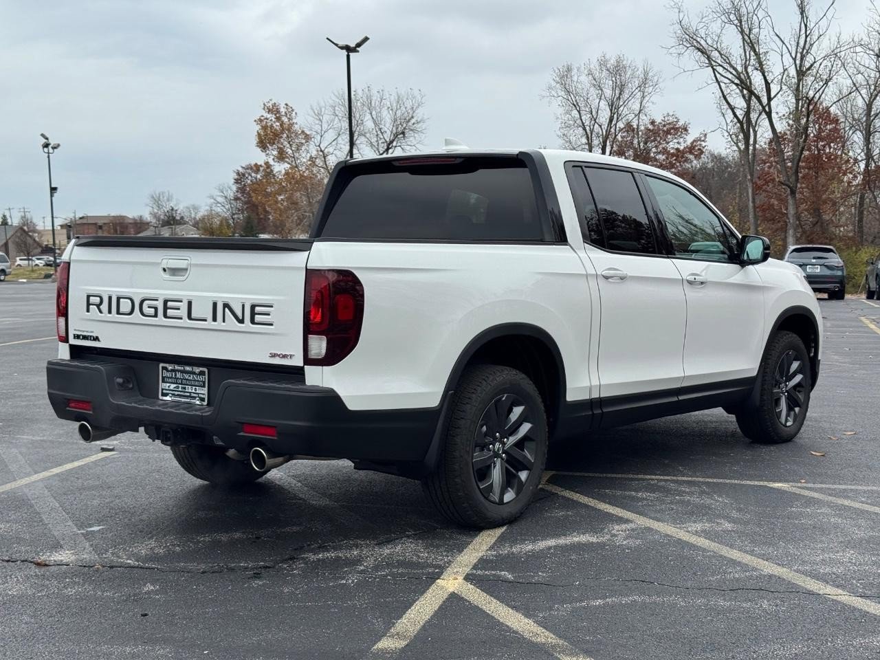 Certified 2025 Honda Ridgeline Sport image 3