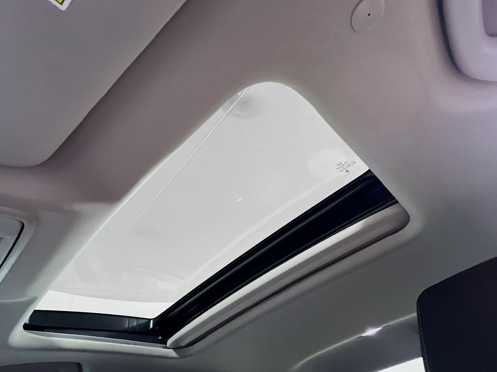 Used 2024 Honda Accord EX image 19