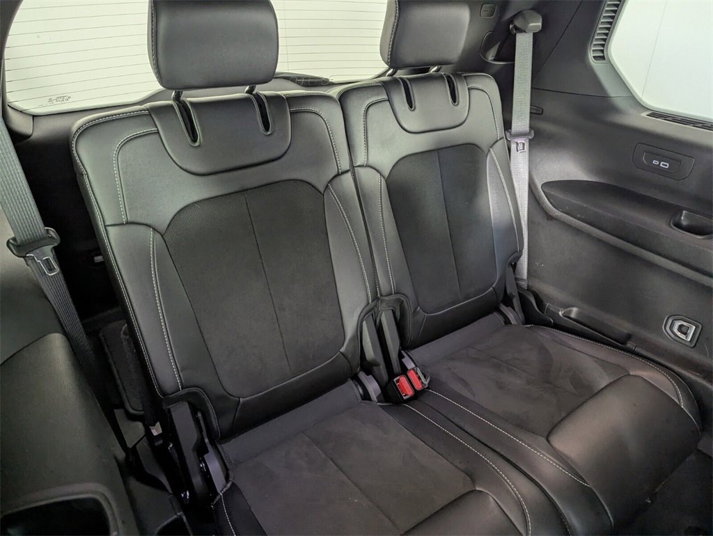 Certified 2024 Jeep Grand Cherokee L Altitude image 31