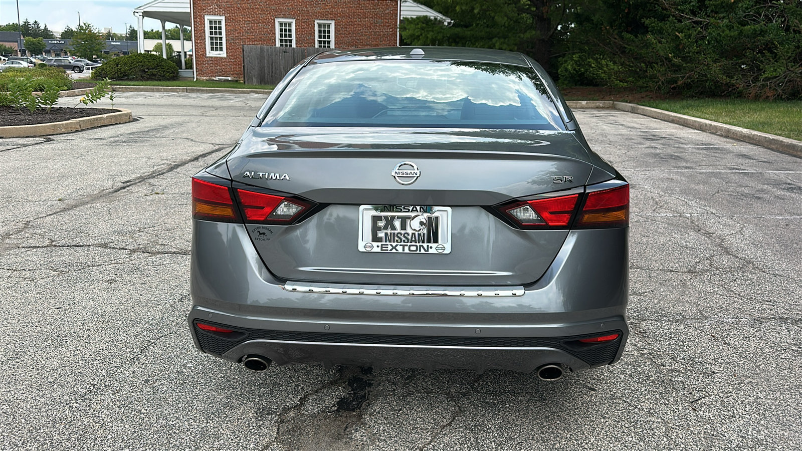 Certified 2021 Nissan Altima 2.5 SR w/ SR Premium Package FWD image 6