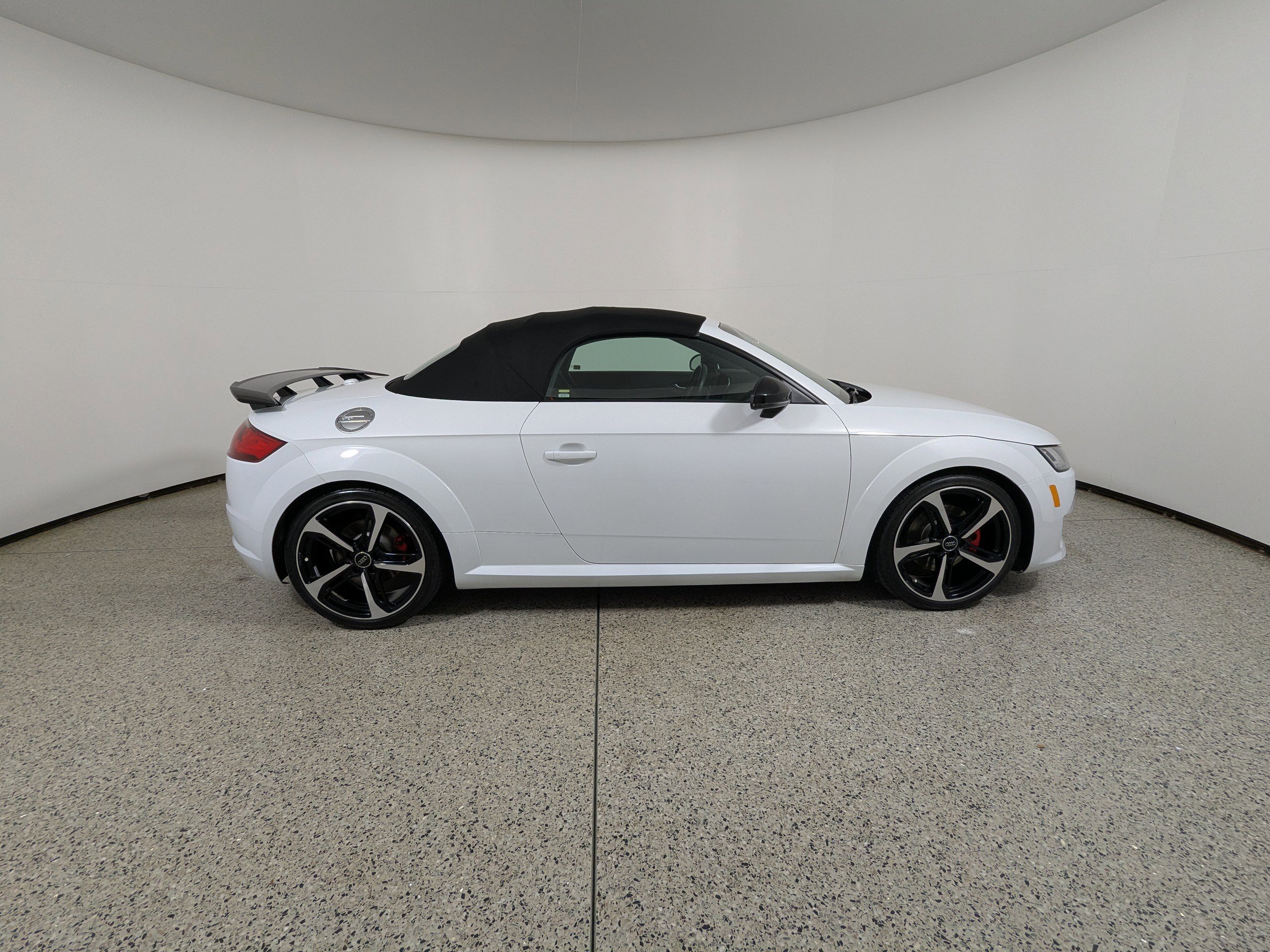 Used 2018 Audi TT 2.0T image 8