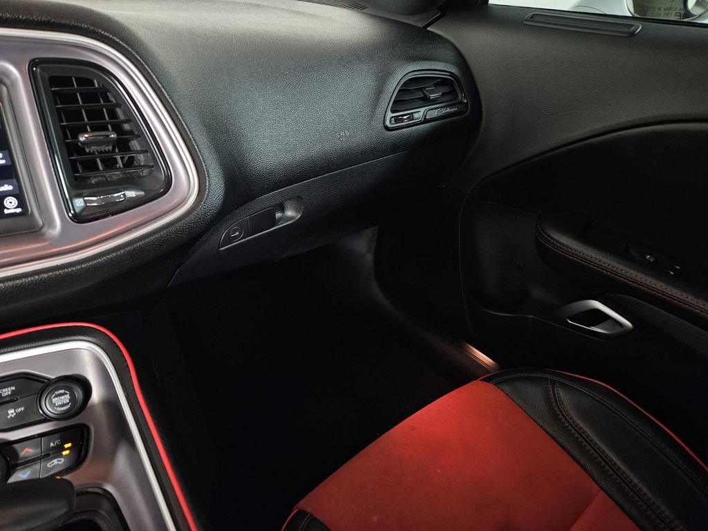 Used 2022 Dodge Challenger R/T w/ Blacktop Package RWD image 10