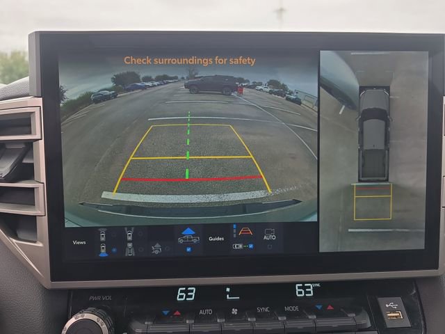 Used 2025 Toyota Tundra Limited image 21