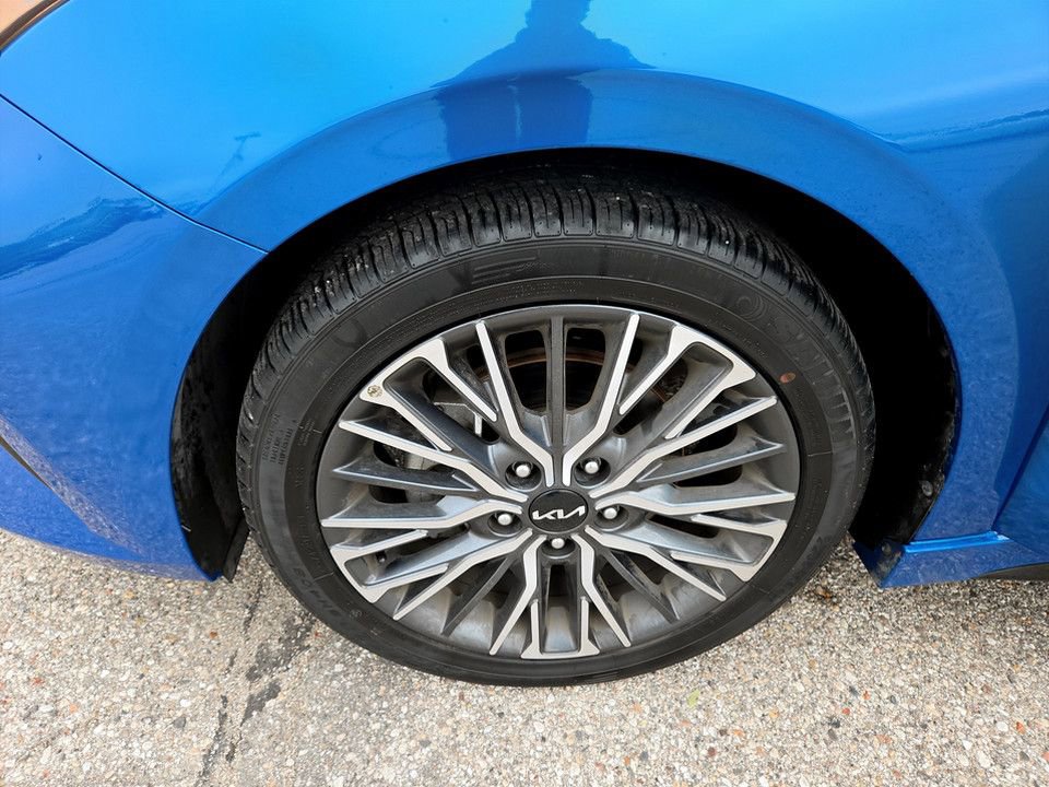 Used 2023 Kia Forte GT-Line w/ GT-Line Premium Package image 36