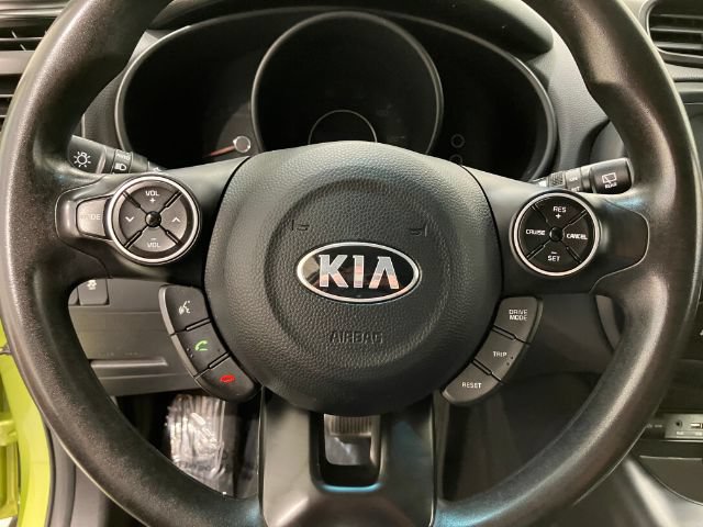 Used 2018 Kia Soul + FWD image 34