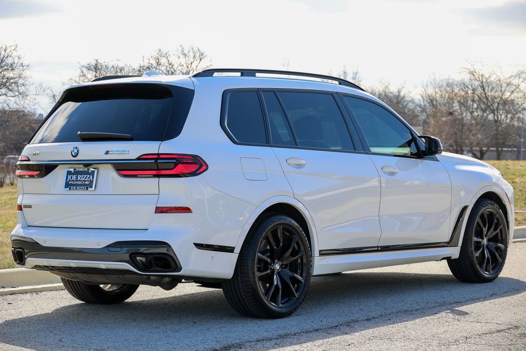 Used 2023 BMW X7 M60i w/ Executive Package AWD/4WD image 10