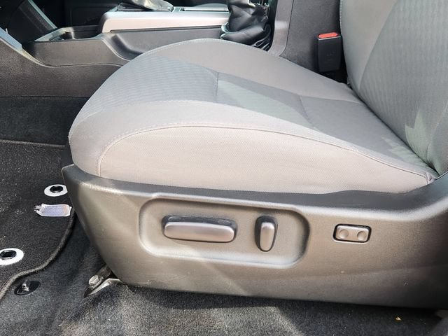 Used 2023 Toyota Tacoma SR5 RWD image 23