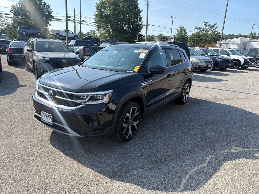 Used 2023 Volkswagen Taos SEL AWD/4WD image 12
