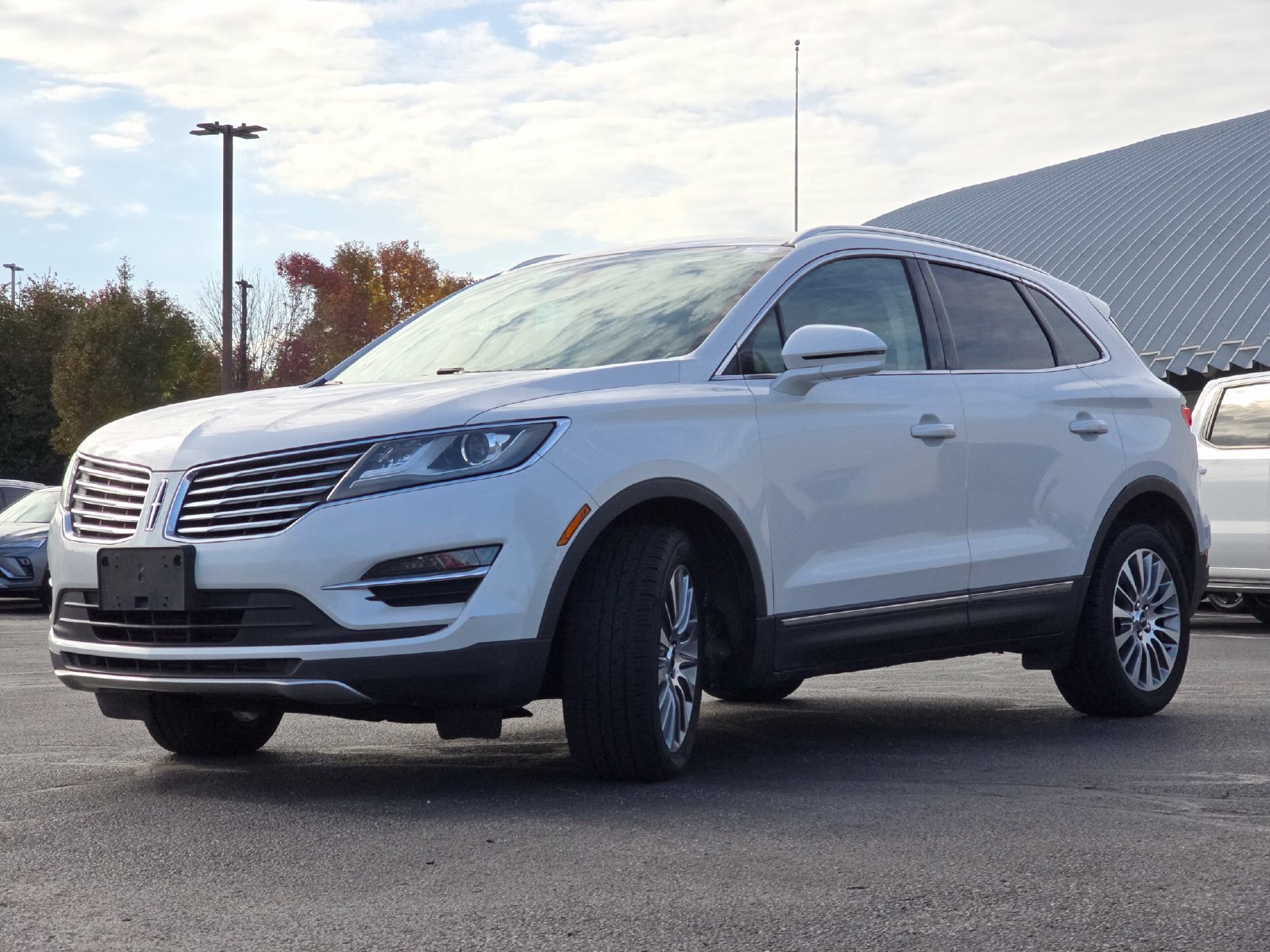 Used 2017 Lincoln MKC Reserve w/ Lincoln MKC Climate Package AWD/4WD image 14