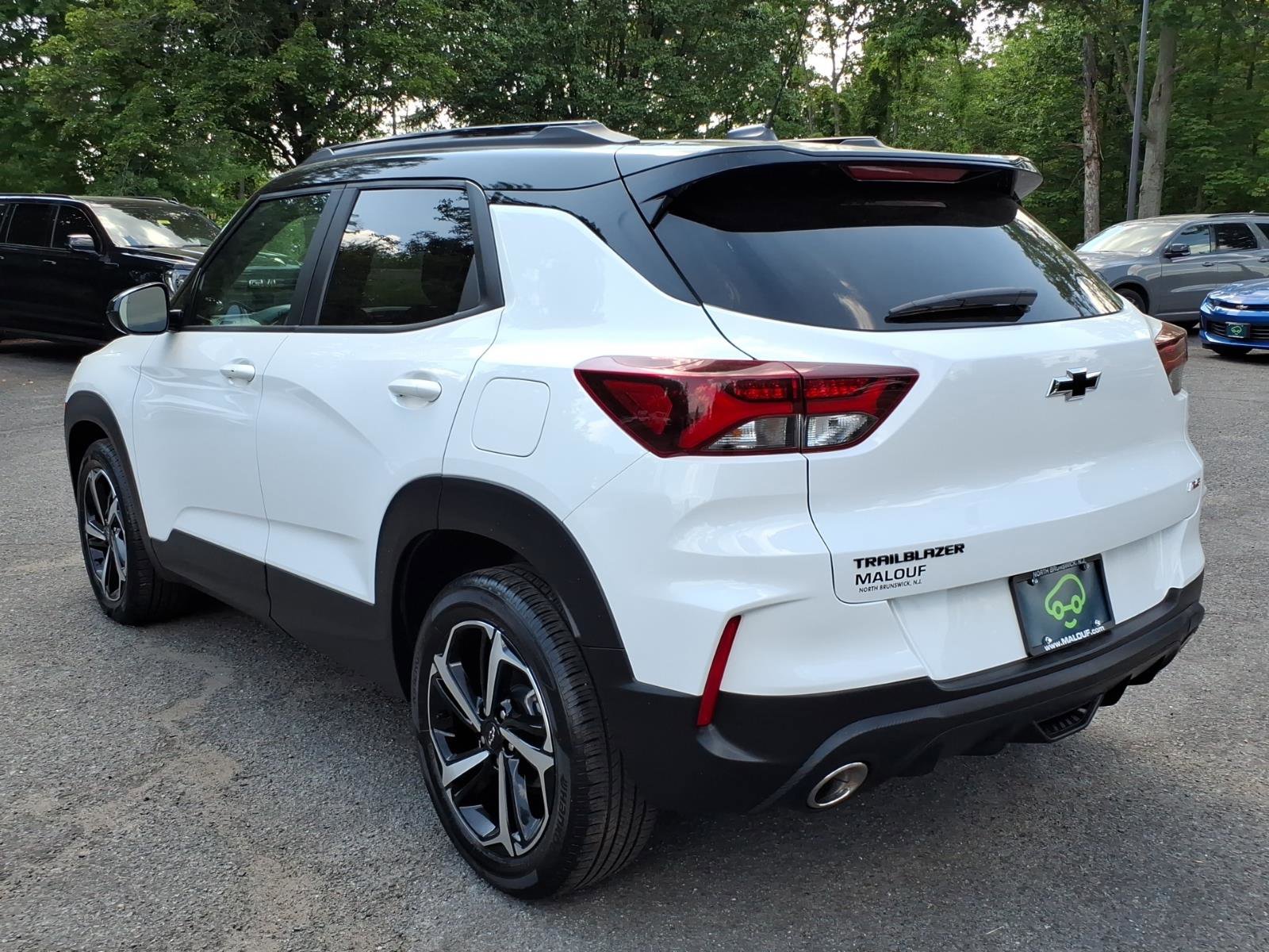 Certified 2023 Chevrolet TrailBlazer RS w/ Convenience Package FWD image 5