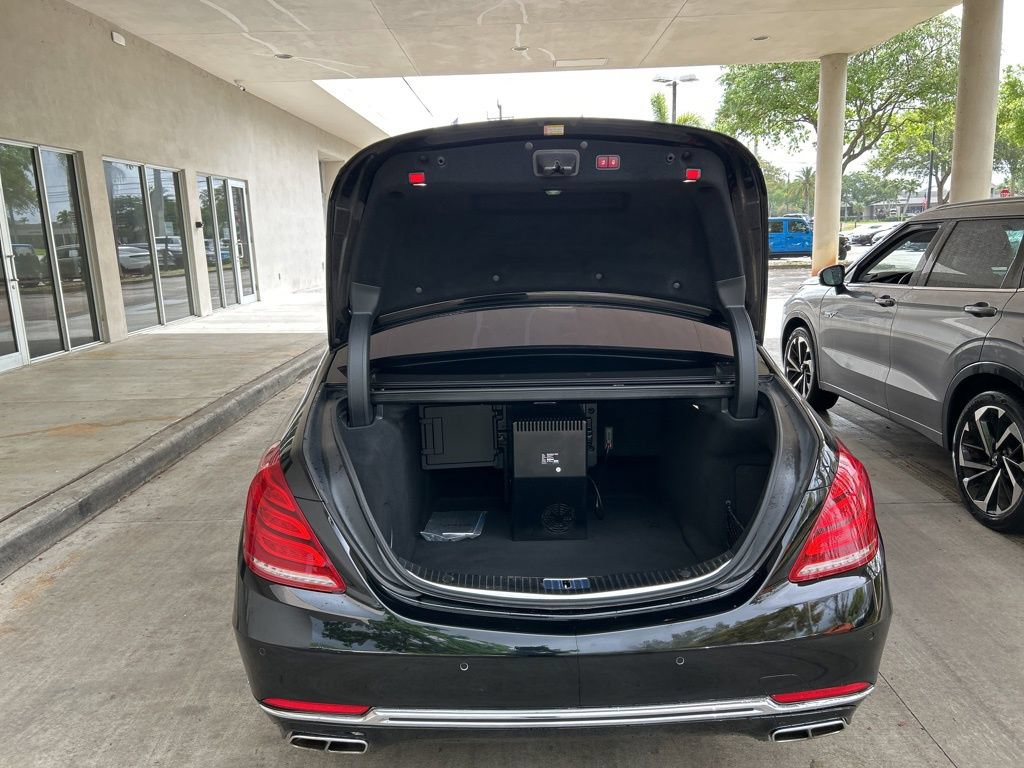 Used 2017 Mercedes-Benz Maybach S 550 4MATIC image 50