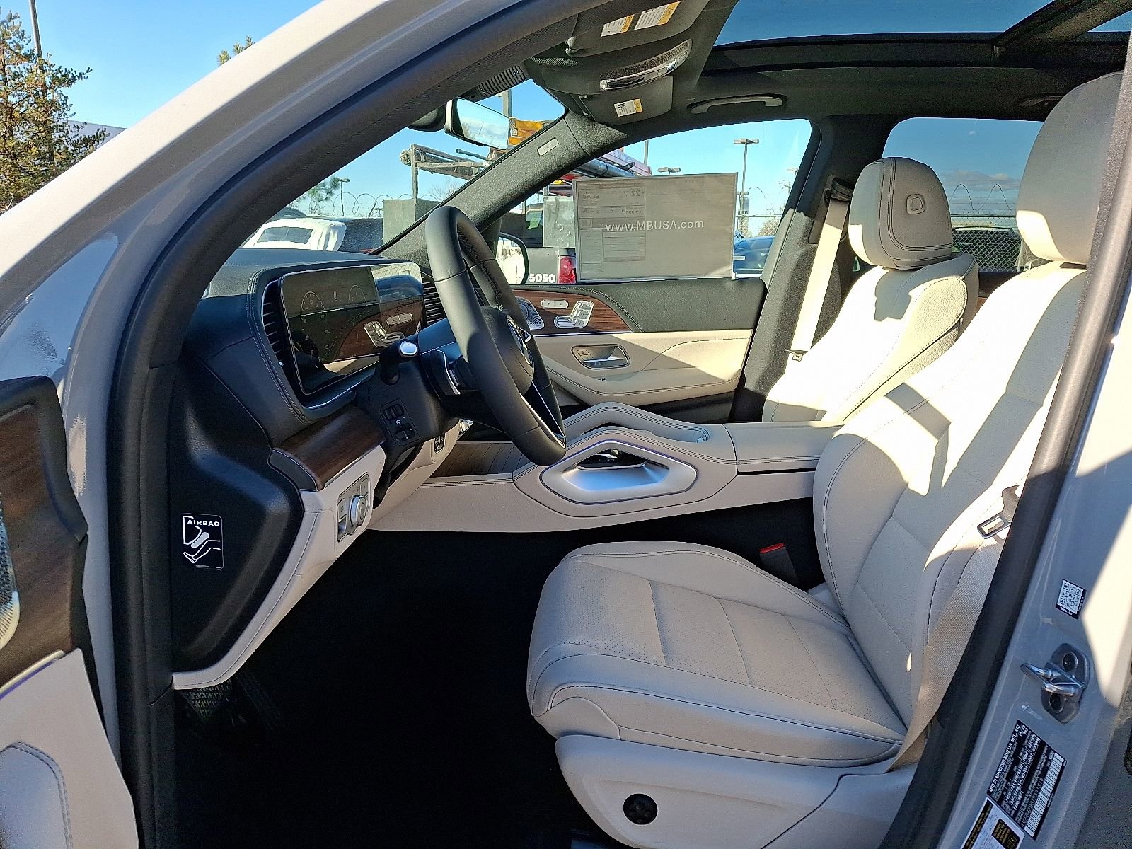 New 2026 Mercedes-Benz GLE 350 4MATIC image 9