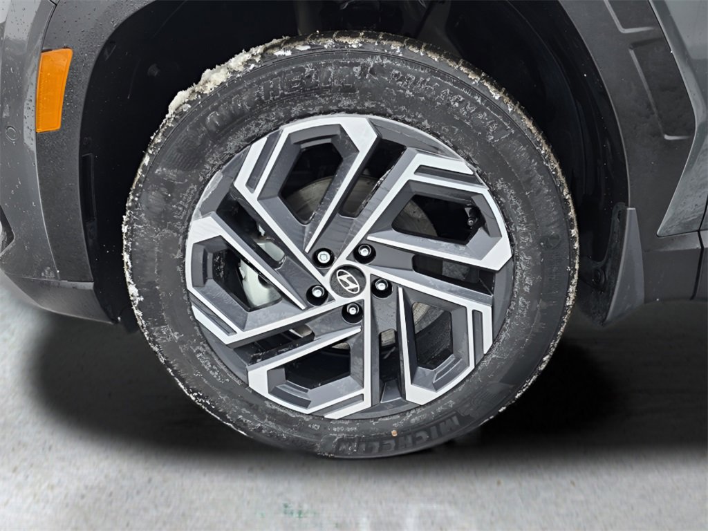 Certified 2025 Hyundai Tucson Limited image 11